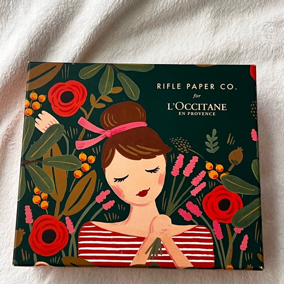 RIFLE PAPER CO. + L'OCCITANE EN PROVENCE colaboration  product Box - Picture 3 of 11